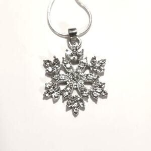 925 Sterling Silver Necklace Winter Snowflake Christmas Birthday Gift New!!
